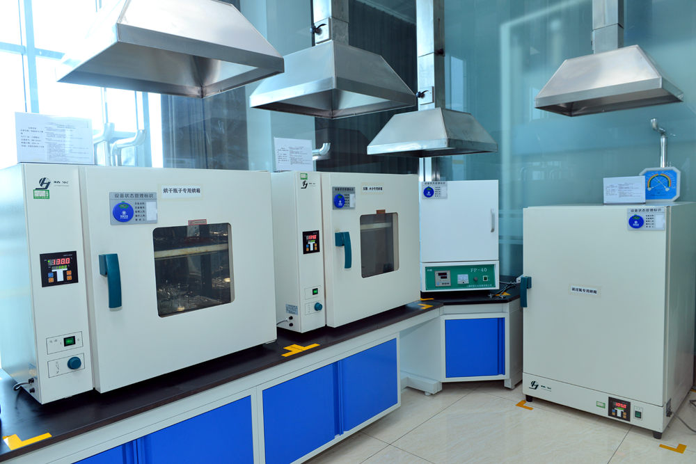 恒溫鼓風(fēng)干燥箱.jpg